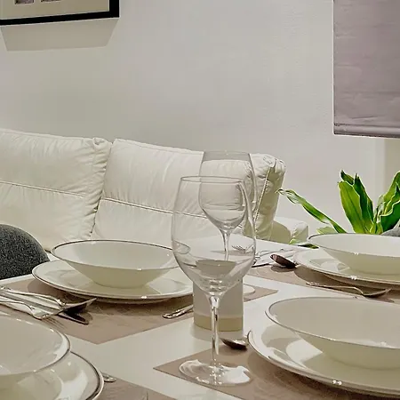 Appartement Carte Du Monde By Aroom Vut-le-967